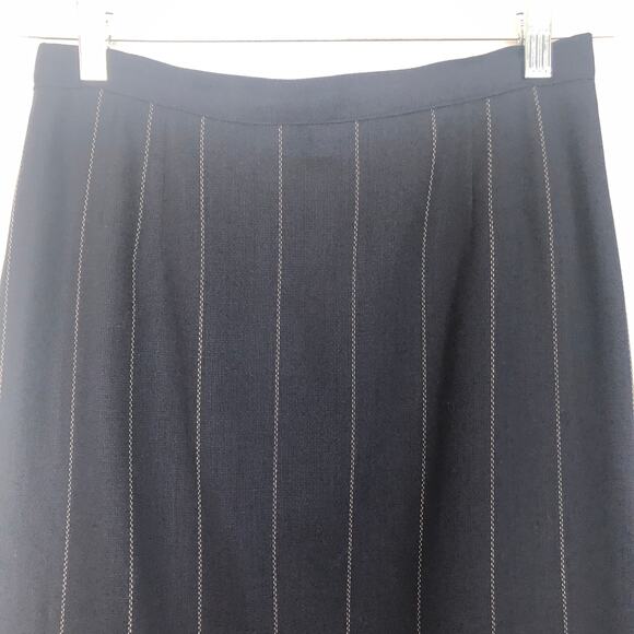 Giorgio Armani Le Collezioni 100% Wool High Waisted Skirt Size 10 - Picture 3 of 8